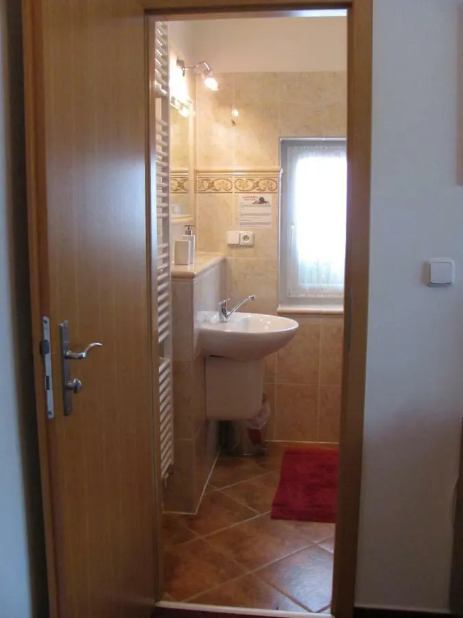 Sindleruv Dvur Hotel Krmelin